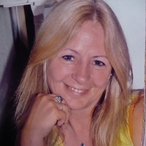 Profil von Simone, 32 Jahre, Escort Girls in Bosco/Gurin (Tessin)